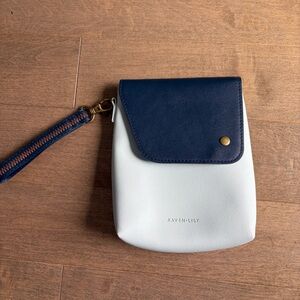Raven + Lily Two-Tone Navy and White Clutch